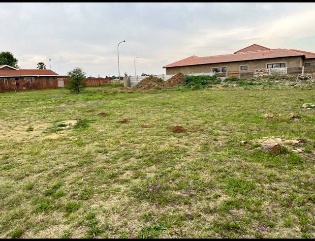 1,028M² VACANT LAND FOR SALE IN RIVERSDALE